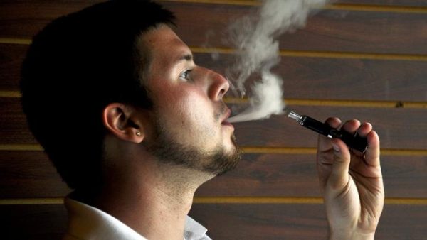 Yale Study: 'Vaping' On The Rise In Connecticut Schools